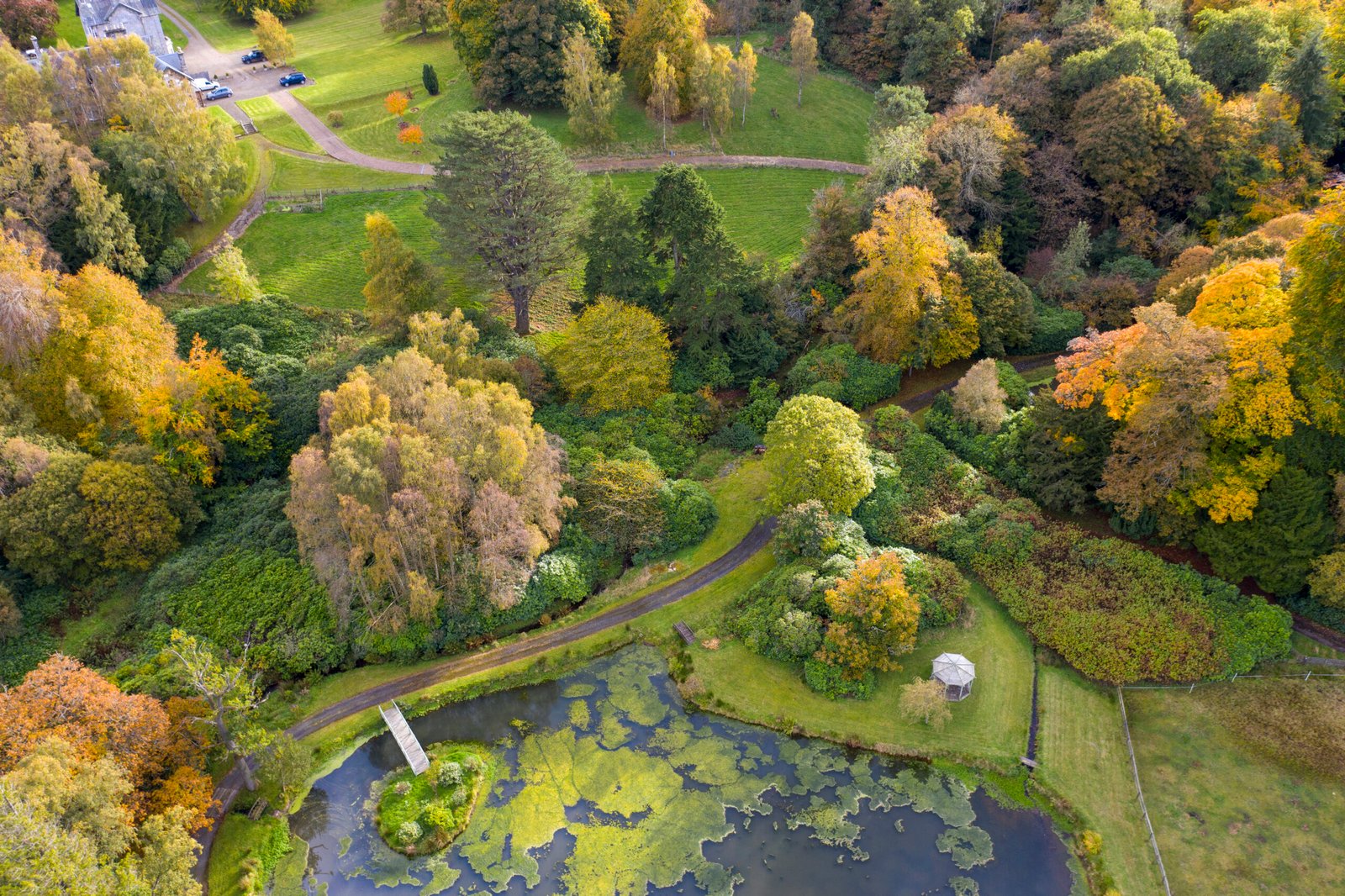 Glencouse house pond - Autumnal view
